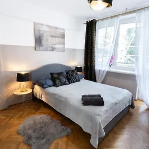 Clicktheflat Muranow Warsaw