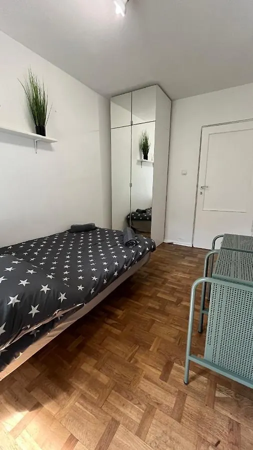 Warszawa Wola Pokoje Hostel 0*, Warsaw Poland